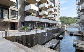 Oceanfront Apartment - Oslo Central - Private Patio