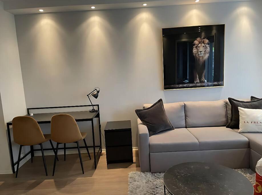 Oceanfront Apartment - Oslo Central - Private Patio Exterior photo